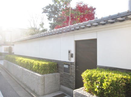 神楽坂圓福寺（円福寺）の外壁